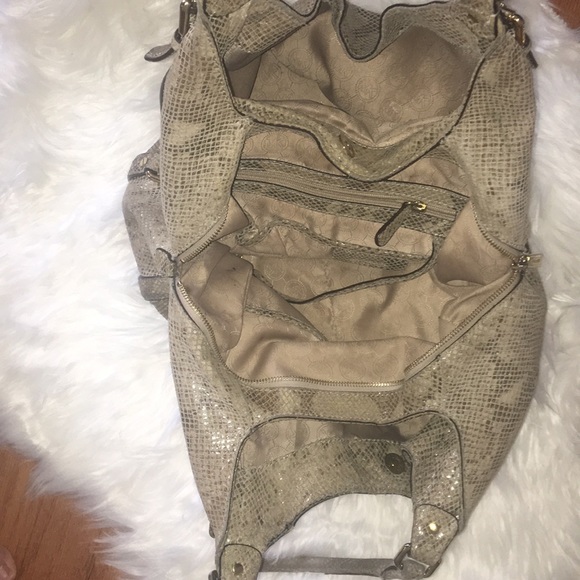 Large Michael Kors Bedford Angora Tan Python Bag - Picture 3 of 8